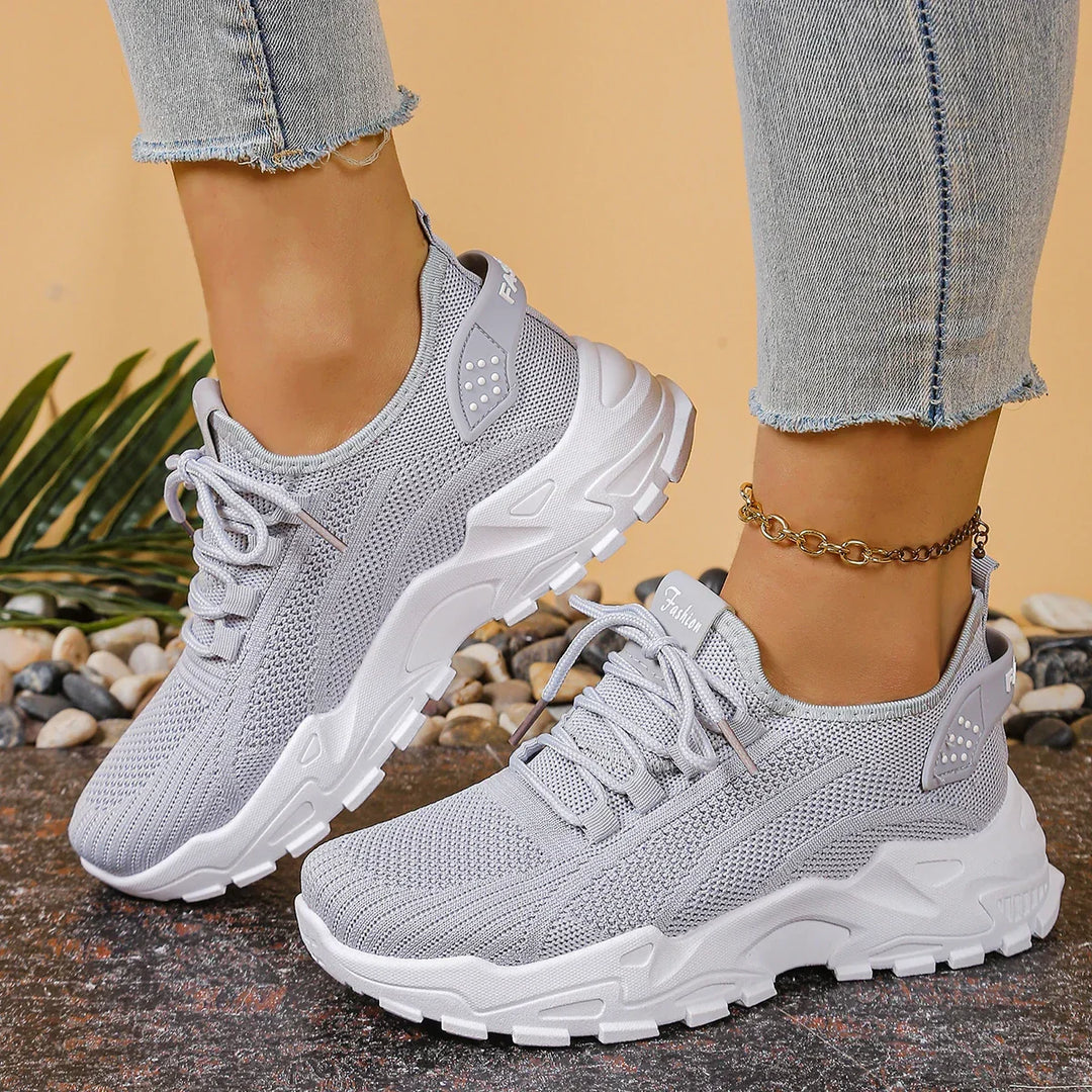 Maja™ | Let sneaker med forhøjet sål