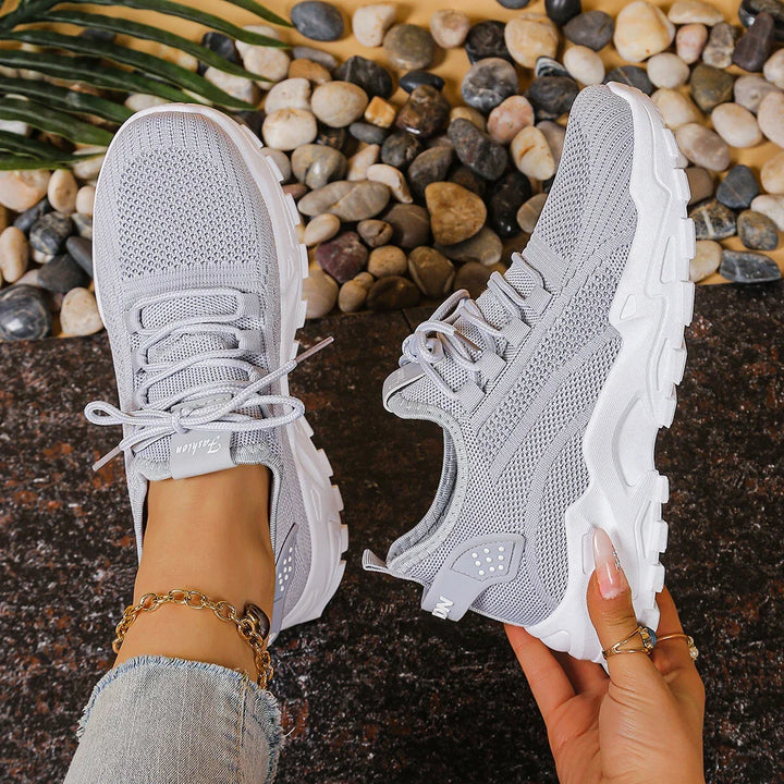 Maja™ | Let sneaker med forhøjet sål