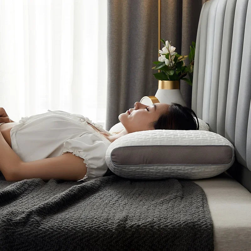 NakkePude™ | Ergonomisk pude til bedre søvn og komfort